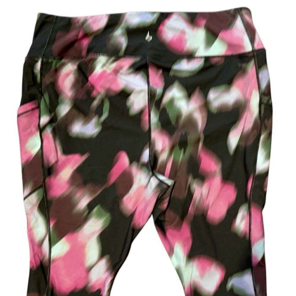 Torrid Black & Pink Full-Length Side Pocket Active Legging size 3 3XL - Picture 8 of 15